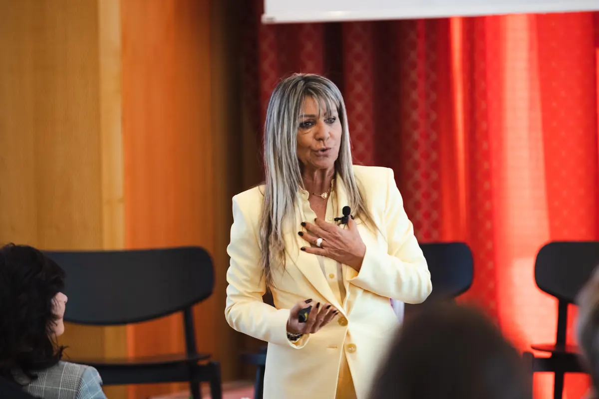 Anna Marras — L'Impresa è Donna Anna Marras sul palco durante un evento de L'Impresa è Donna