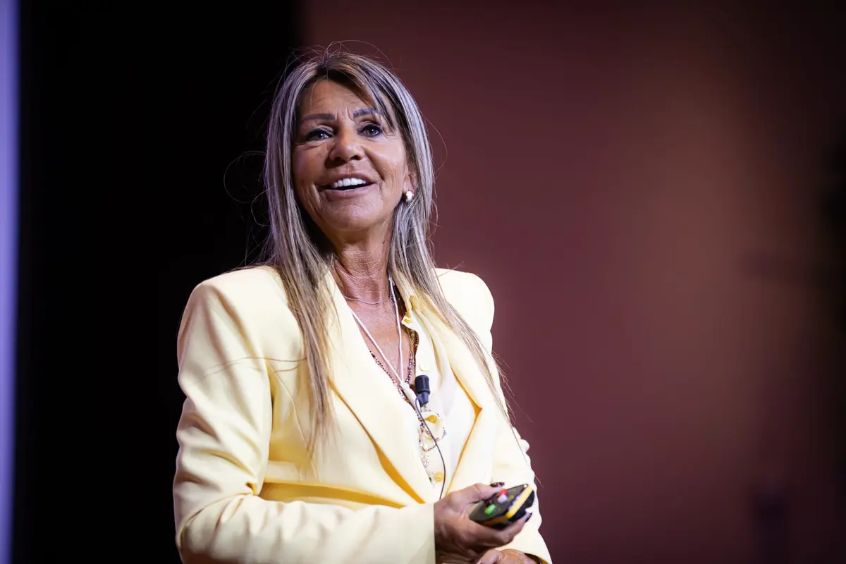 Anna Marras — L'Impresa è Donna Anna Marras sul palco durante un evento de L'Impresa è Donna